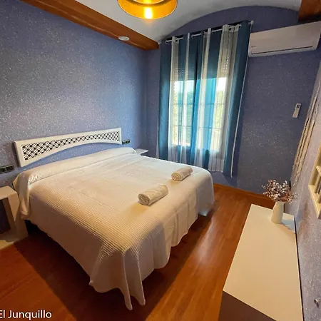 El Junquillo Villa *