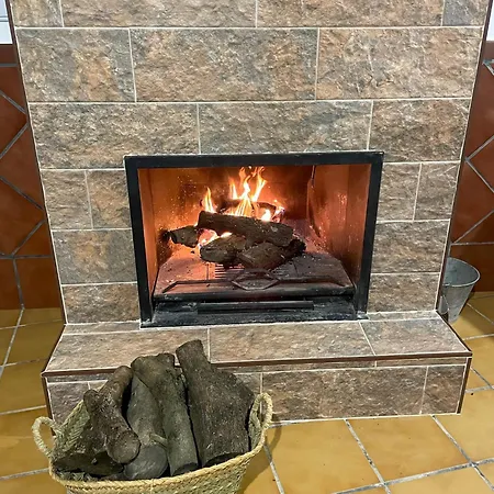 El Junquillo Cuevas De San Marcos